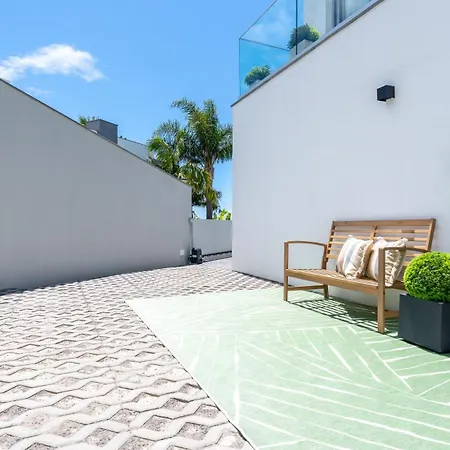 Luce - Pool & Ocean View By Lovelystay Villa Estreito Da Calheta