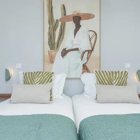 Villa Luce - Pool & Ocean View By Lovelystay Estreito Da Calheta
