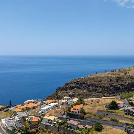 Luce - Pool & Ocean View By Lovelystay Villa Estreito Da Calheta